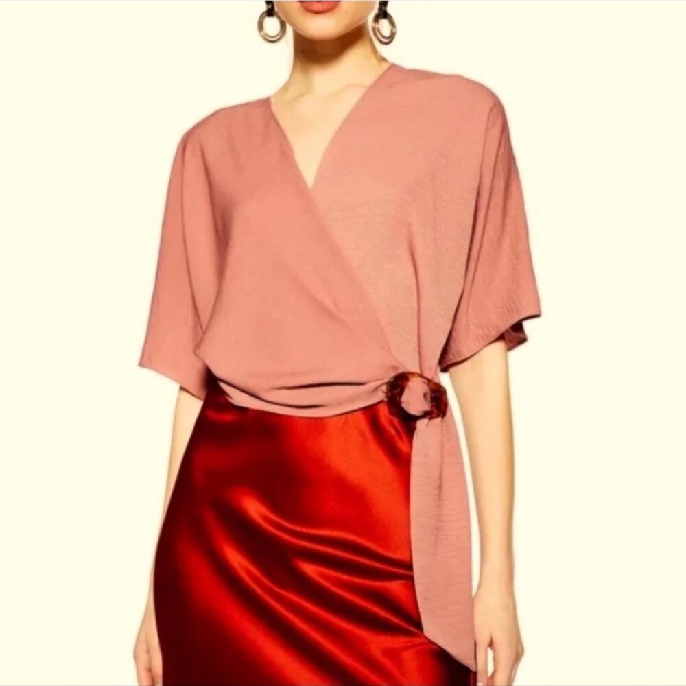Topshop Wrap Top w/ Tortoise Clip NWT Sz 4‎